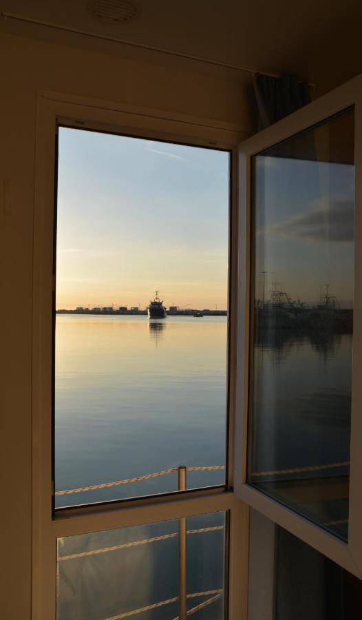 Aqua Resort Giulianova - Houseboat Experience Ngoại thất bức ảnh