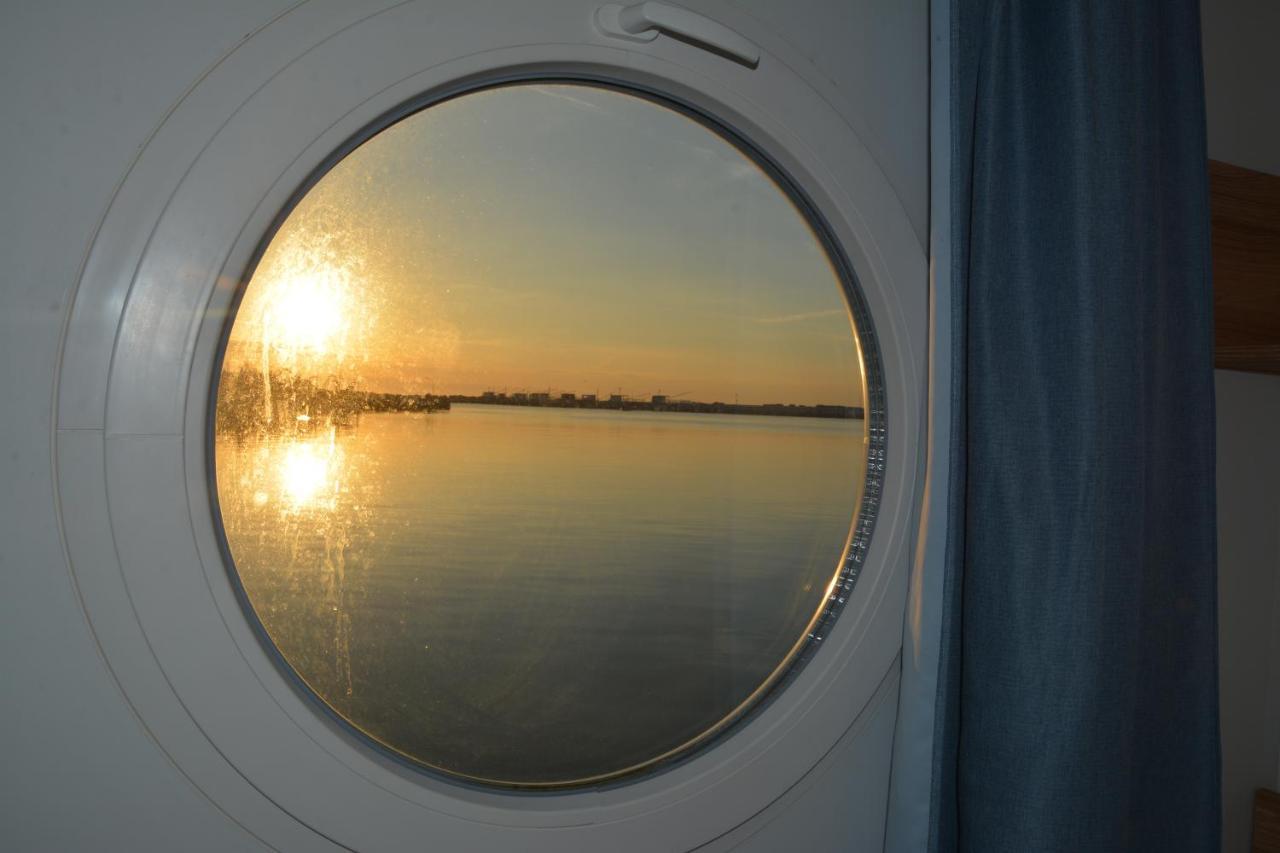 Aqua Resort Giulianova - Houseboat Experience Ngoại thất bức ảnh