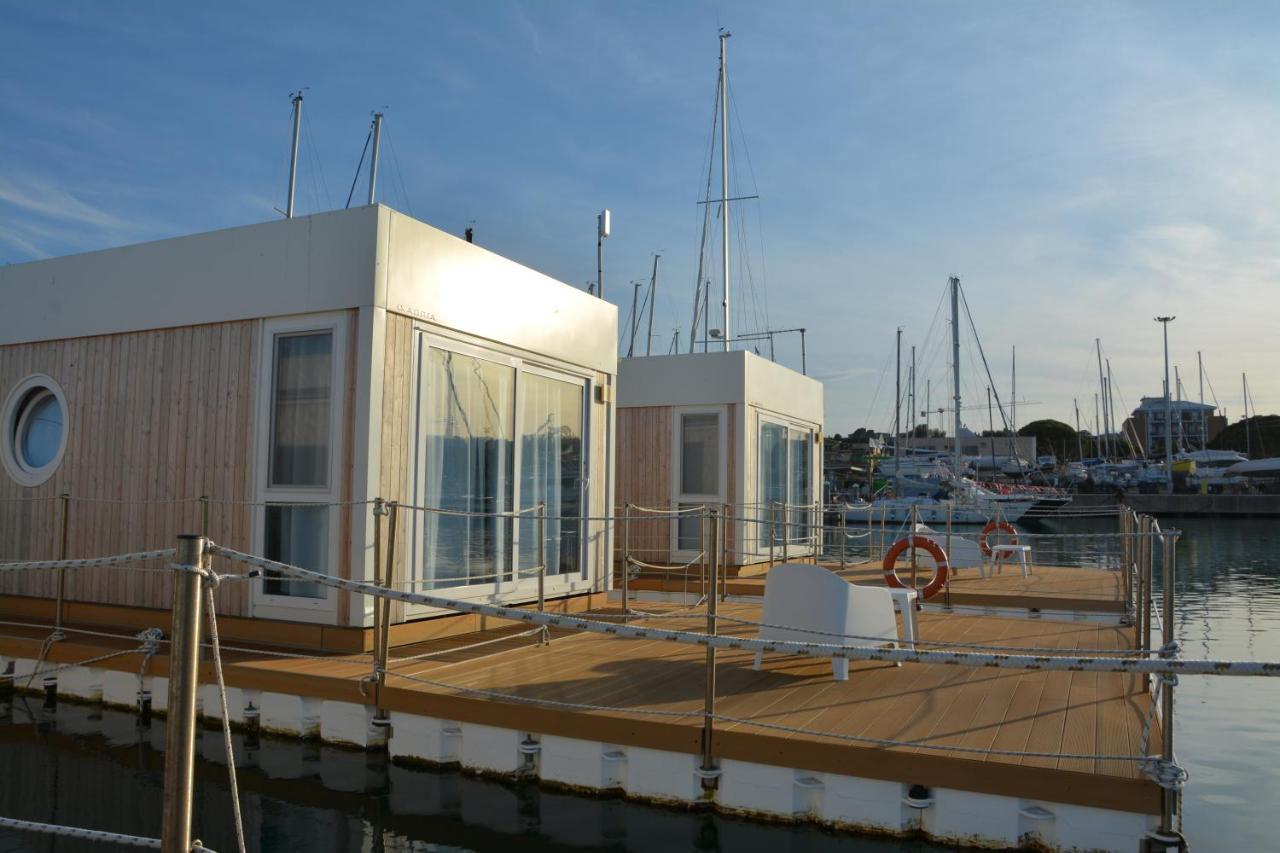 Aqua Resort Giulianova - Houseboat Experience Ngoại thất bức ảnh